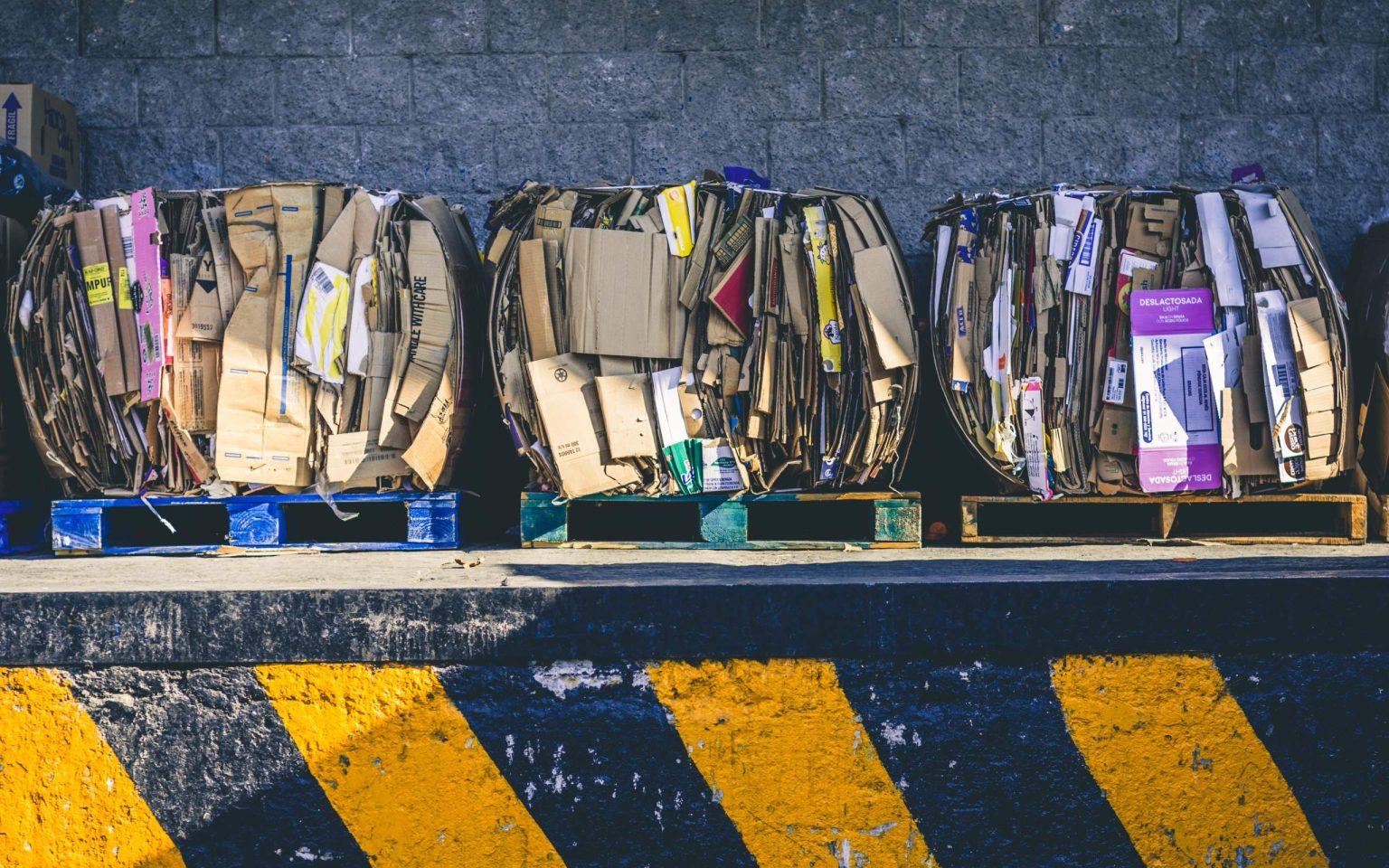 Disposing of Commercial Waste Legally: The Easy Guide